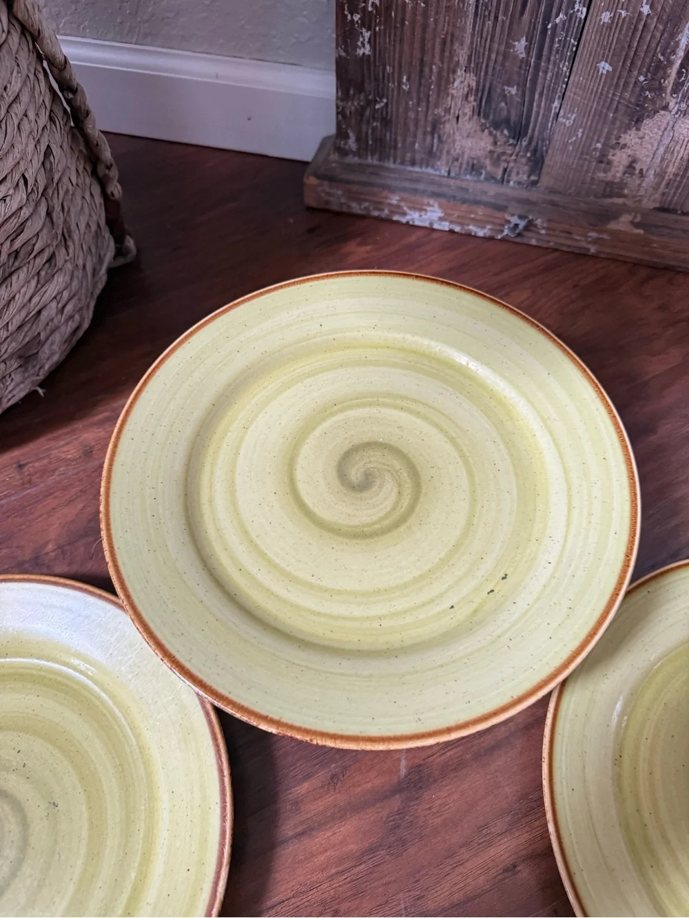 Set Of 3 Thomson Pottery  Amazon 10-5/8” Dinner Plates Green Swirl Brown Rim